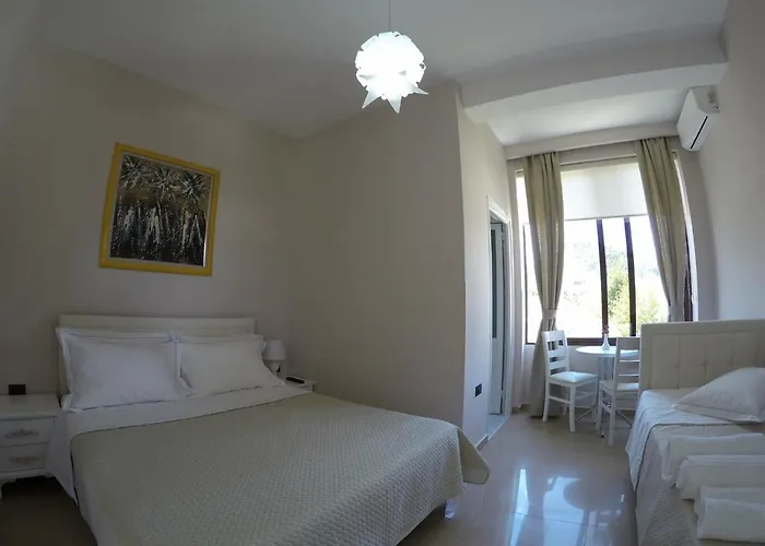 Orestiada Hotel Berat